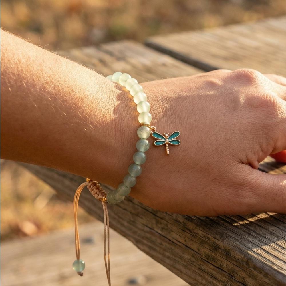 Elegant Green Beaded Bracelet with Dragonfly Charm